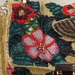 ZARA BASIC COLLECTION beaded bag beautiful purse birds 🦅 & flowers 🌸NO OFFERS